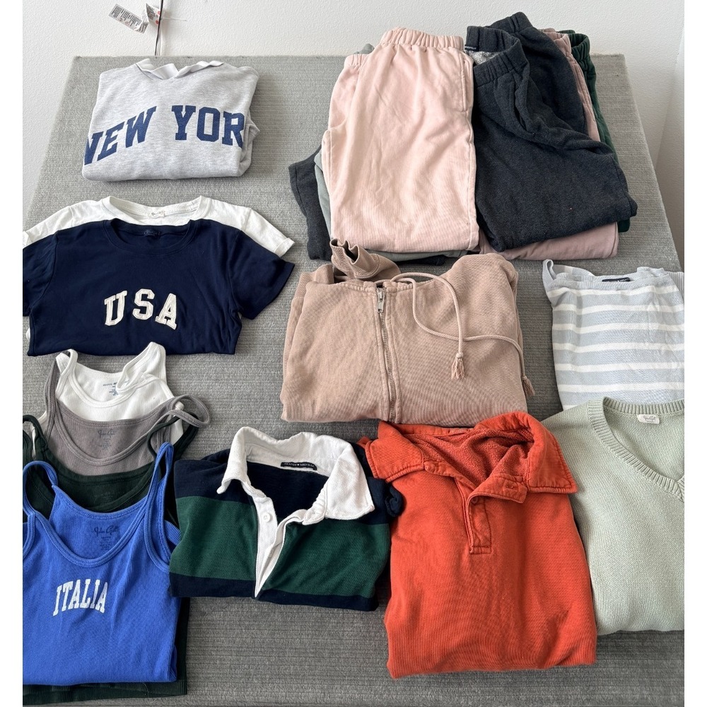 Lot Of 18 Brandy Melville John Galt Tank Tops Sweatshirt Joggers/Sweatpants